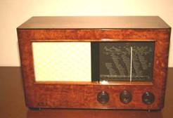 Rádio AGA BALTIC 332, depois de restaurado